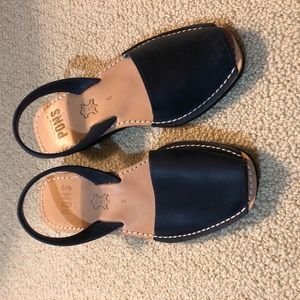 Avarca Wedge Sandals